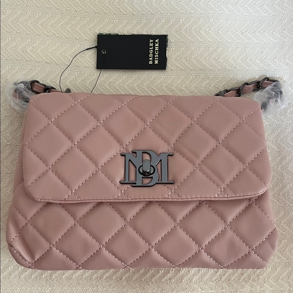 Badgley Mischka Blush Quilted Shoulder Bag - Picture 1 of 7